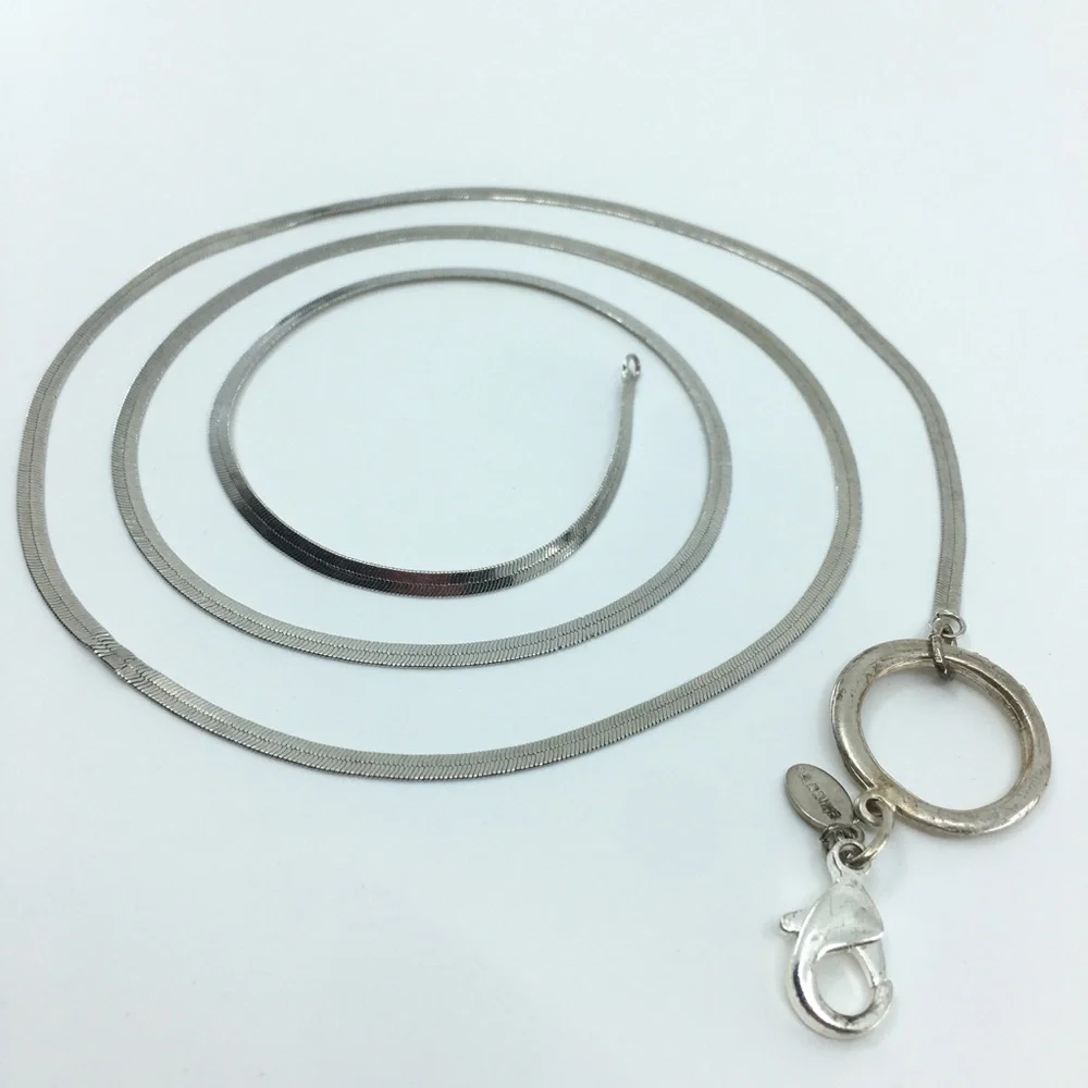 Chico's Signed Eyeglass Holder Long Necklace Silver Chain - Picture 3 of 13